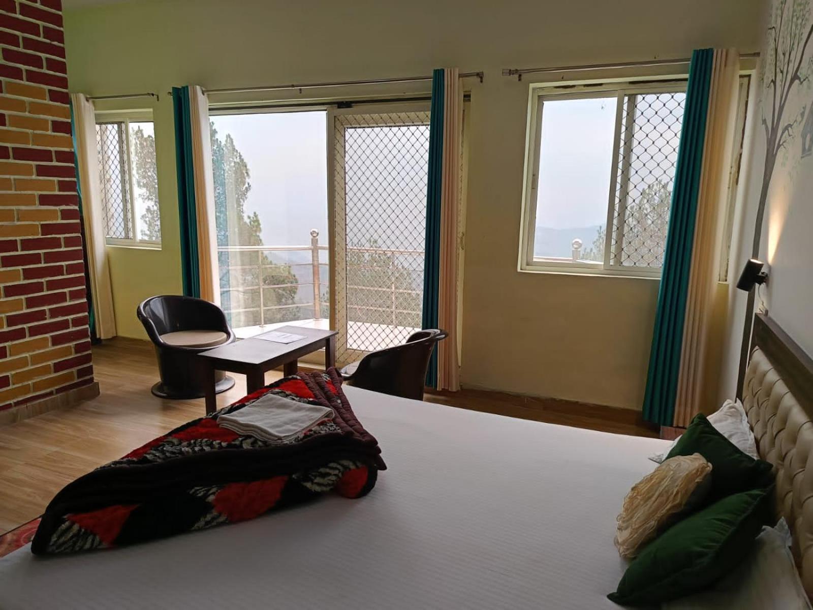 Joshi Holiday Home Stay Лансдаун Екстериор снимка