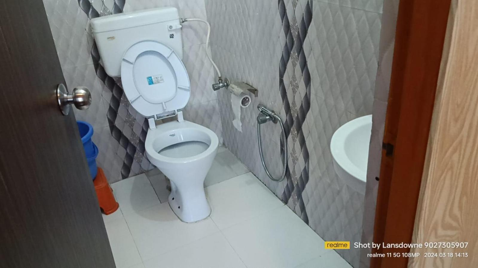 Joshi Holiday Home Stay Лансдаун Екстериор снимка